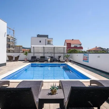 Apartamento In Okrug Gornji With Sea View, Balcony, Air Conditioning, Wifi 5134-6
