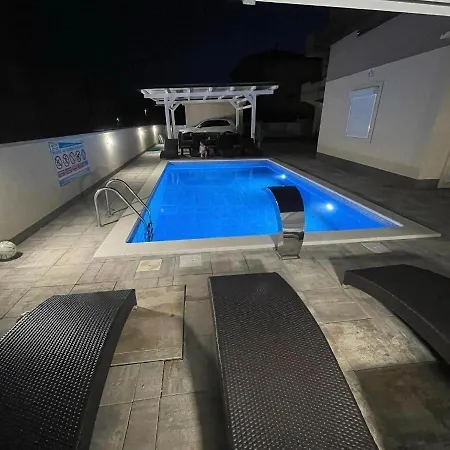 In Okrug Gornji With Sea View, Balcony, Air Conditioning, Wifi 5134-6 Appartement *