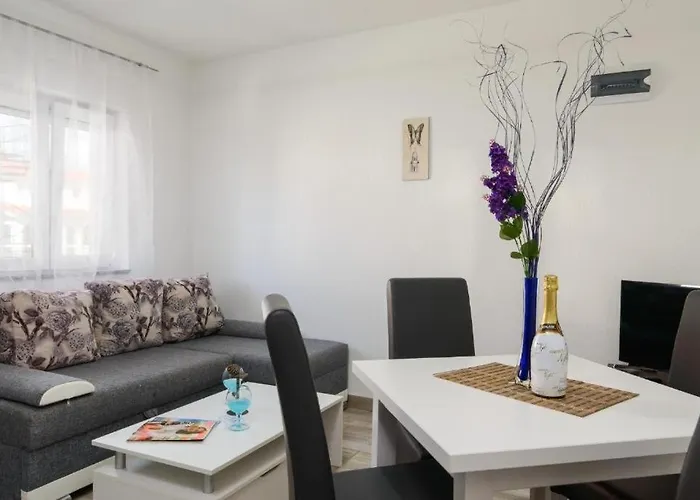 In Okrug Gornji With Sea View, Balcony, Air Conditioning, Wifi 5134-6 * Trogir