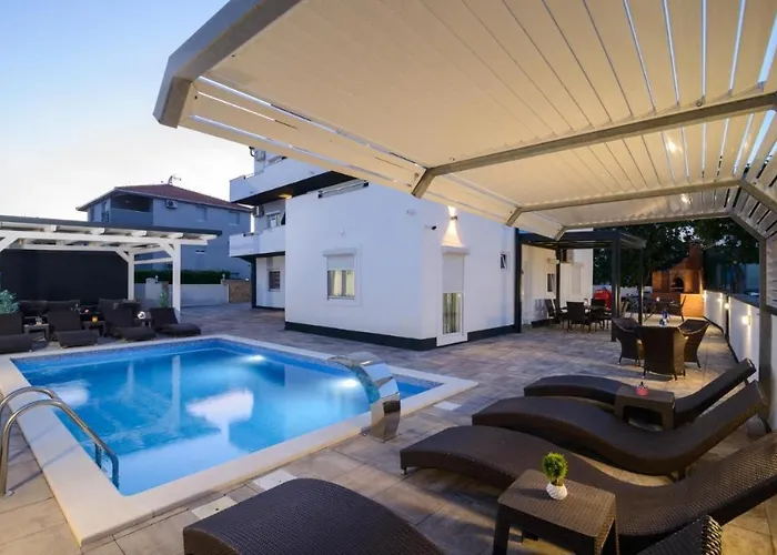Lägenhet In Okrug Gornji With Sea View, Balcony, Air Conditioning, Wifi 5134-6 Trogir